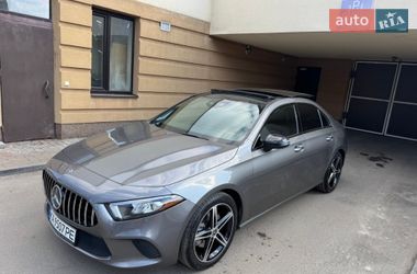Седан Mercedes-Benz A-Class 2019 в Киеве