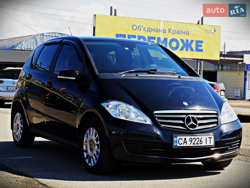 Хэтчбек Mercedes-Benz A-Class 2011 в Черкассах