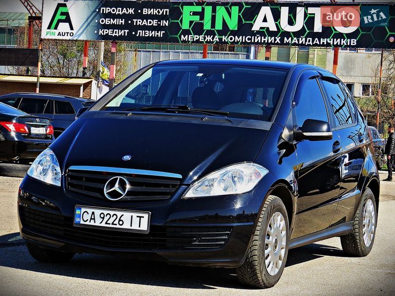 Mercedes-Benz A-Class 2011