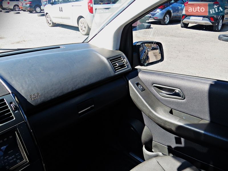 Хэтчбек Mercedes-Benz A-Class 2011 в Черкассах