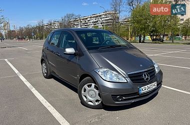 Хэтчбек Mercedes-Benz A-Class 2011 в Киеве
