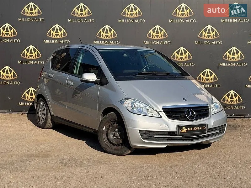 Mercedes-Benz A-Class 2012