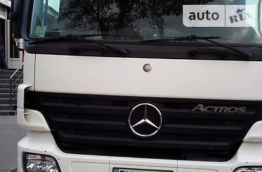 Шасі Mercedes-Benz Actros 2007 в Ананьїві