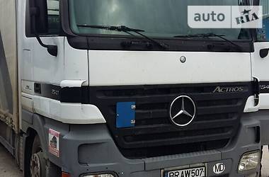 Тентованый Mercedes-Benz Actros 2005 в Черновцах