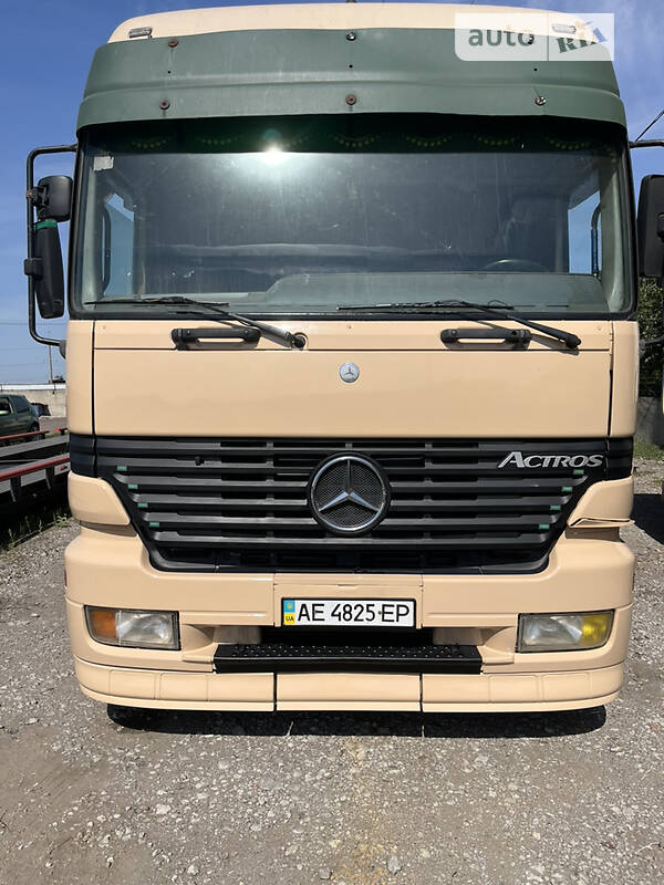 Mercedes-Benz Actros 2543