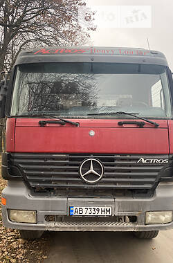 Самосвал Mercedes-Benz Actros 2001 в Виннице