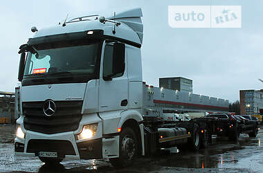 Платформа Mercedes-Benz Actros 2015 в Луцке