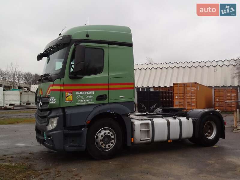 Тягач Mercedes-Benz Actros 2013 в Виннице
