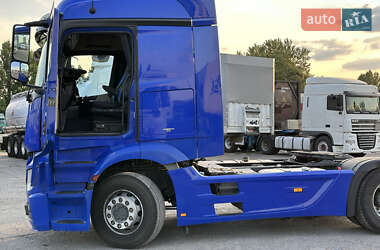 Тягач Mercedes-Benz Actros 2013 в 