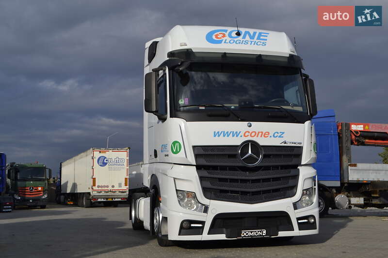 Тягач Mercedes-Benz Actros 2016 в Хусте