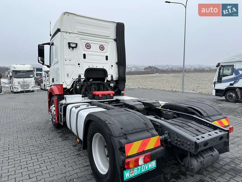 Тягач Mercedes-Benz Actros 2014 в Черновцах