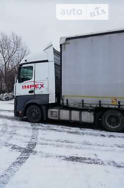 Тягач Mercedes-Benz Actros 2014 в 