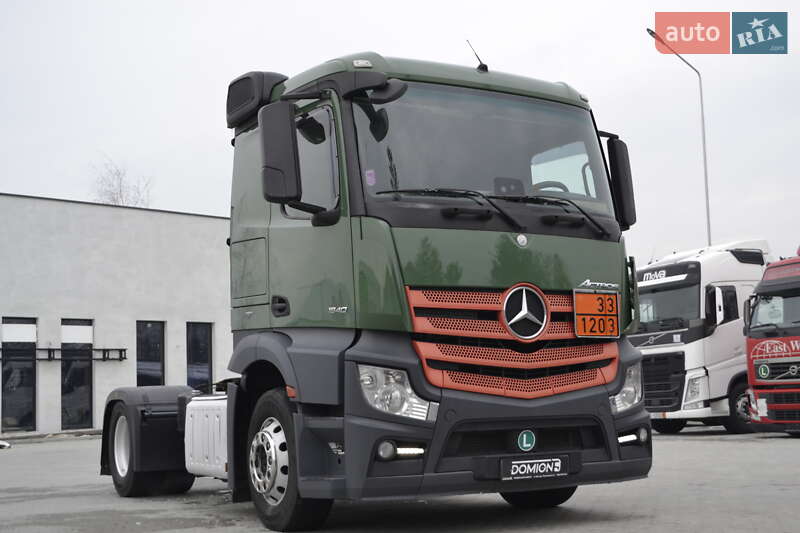 Тягач Mercedes-Benz Actros 2015 в Хусте