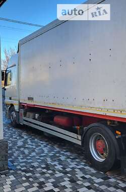 Вантажний фургон Mercedes-Benz Actros 2001 в Дніпрі