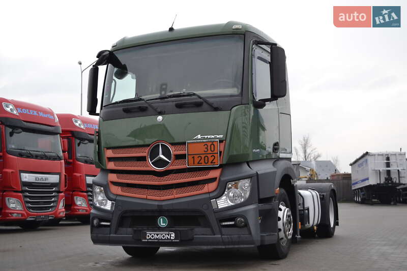 Тягач Mercedes-Benz Actros 2014 в Хусте