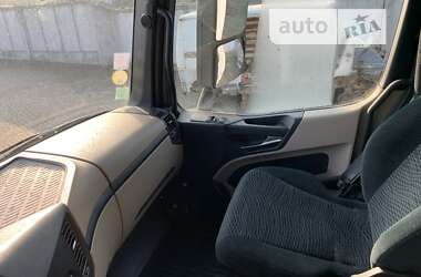 Тягач Mercedes-Benz Actros 2017 в 