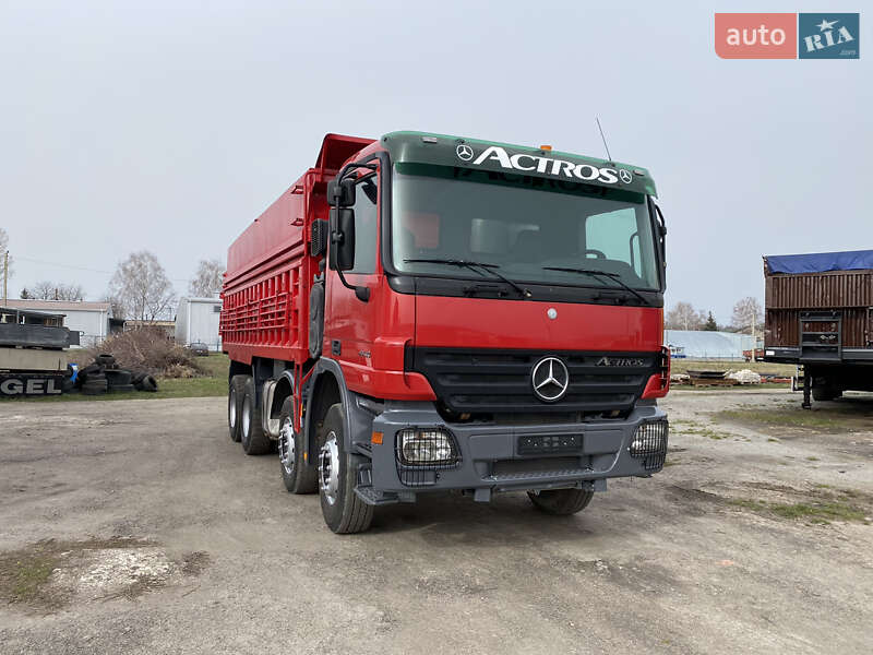 Самосвал Mercedes-Benz Actros 2008 в Умани