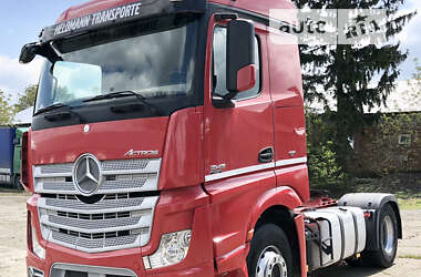 Тягач Mercedes-Benz Actros 2014 в Чернівцях