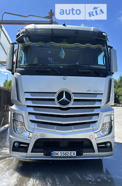 Тентованый Mercedes-Benz Actros 2012 в 