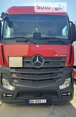 Тягач Mercedes-Benz Actros 2017 в Ровно