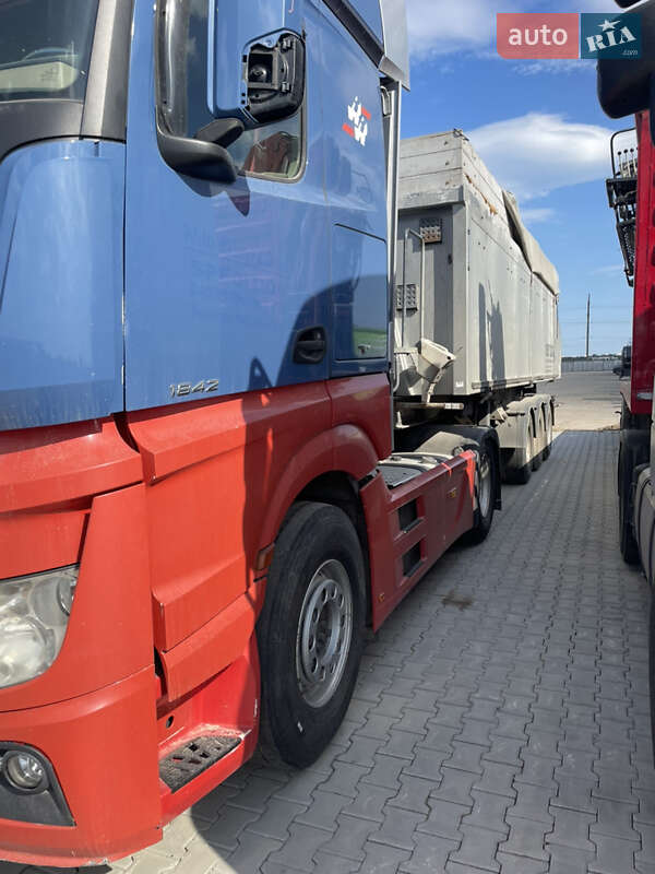 Грузовой фургон Mercedes-Benz Actros 2012 в Одессе