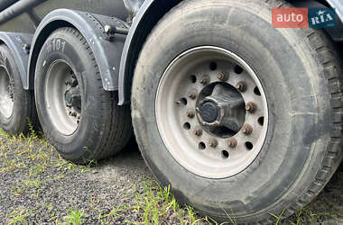 Бензовоз Mercedes-Benz Actros 2013 в 