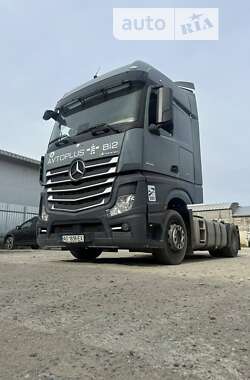 Тягач Mercedes-Benz Actros 2017 в Ужгороді