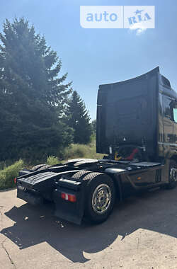 Тягач Mercedes-Benz Actros 2014 в 