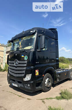 Тягач Mercedes-Benz Actros 2014 в 