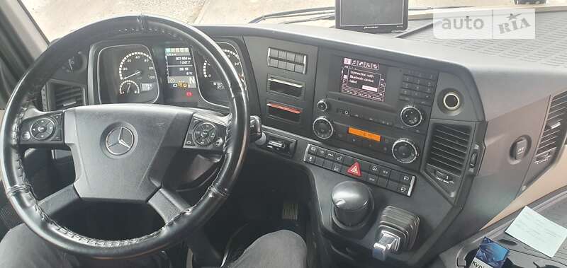 Тентованый Mercedes-Benz Actros 2015 в Славуте