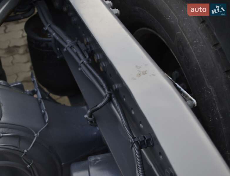 Тягач Mercedes-Benz Actros 2017 в Хусте