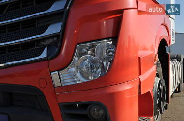 Тягач Mercedes-Benz Actros 2013 в Києві