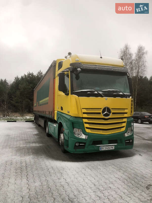 Тягач Mercedes-Benz Actros 2013 в Львове