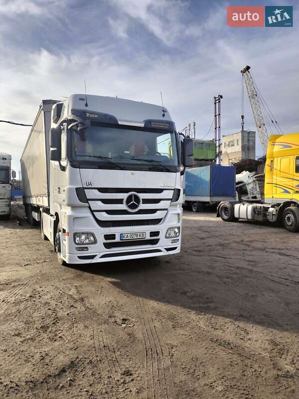 Тягач Mercedes-Benz Actros 2012 в Києві