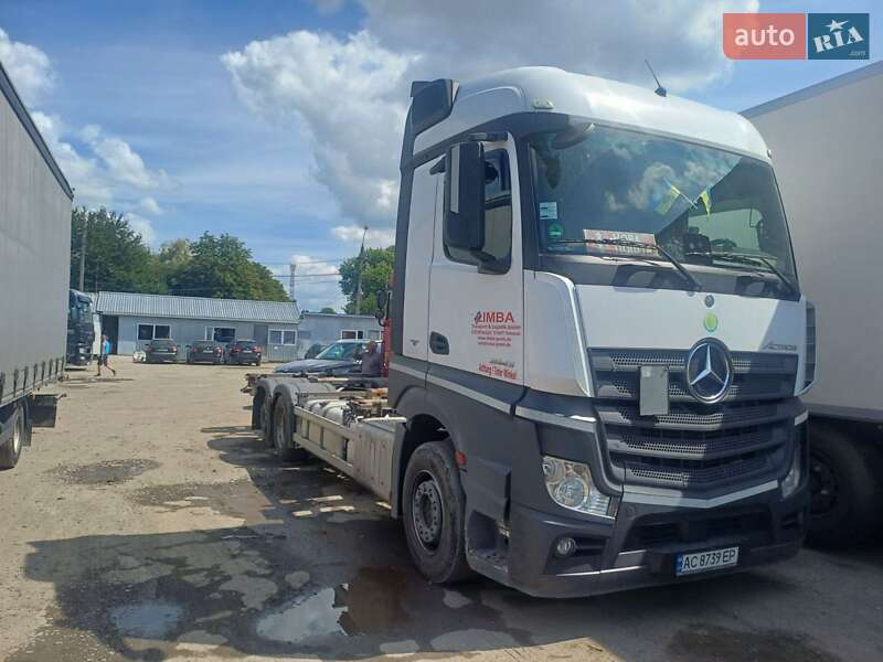 Mercedes-Benz Actros 2016