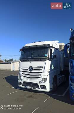 Тягач Mercedes-Benz Actros 2011 в Малині