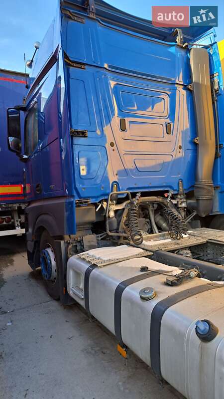 Mercedes-Benz Actros 2015