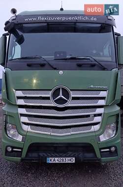 Тягач Mercedes-Benz Actros 2018 в Віті-Поштовій