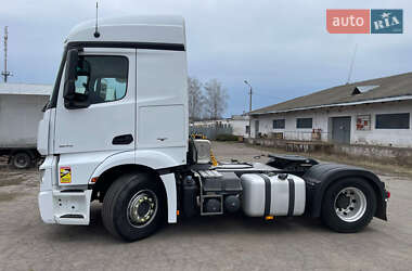 Тягач Mercedes-Benz Actros 2016 в 