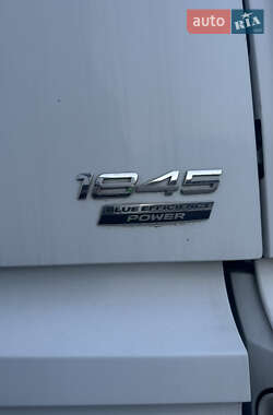 Тягач Mercedes-Benz Actros 2013 в 