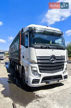 Тягач Mercedes-Benz Actros 2013 в Вільнянську