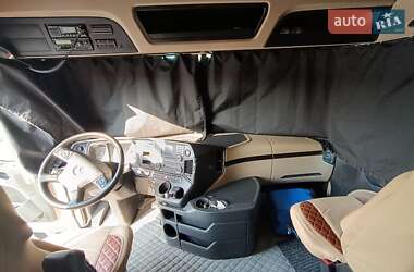 Тягач Mercedes-Benz Actros 2014 в 
