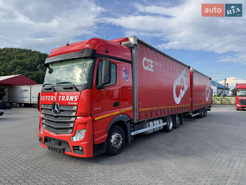 Тентованый Mercedes-Benz Actros 2015 в 