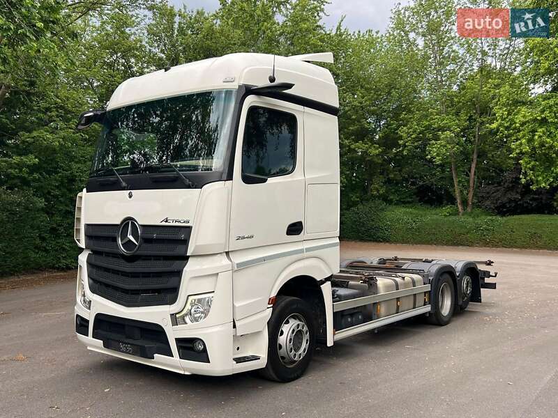 Mercedes-Benz Actros 2021