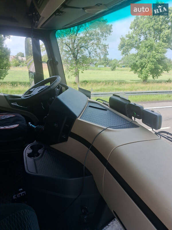 Тягач Mercedes-Benz Actros 2017 в Киеве фото 13 Тягач Mercedes-Benz Actros 2017 в Киеве
