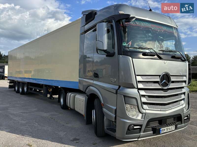 Mercedes-Benz Actros 2011