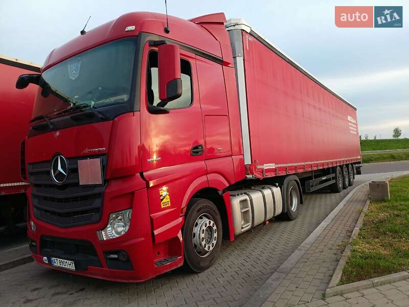 Тягач Mercedes-Benz Actros 2015 в Ивано-Франковске