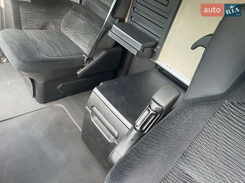 Контейнеровоз Mercedes-Benz Actros 2021 в Черновцах