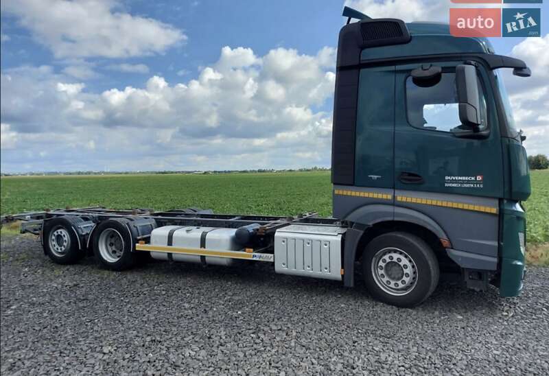 Mercedes-Benz Actros 2016