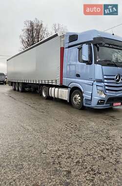 Тягач Mercedes-Benz Actros 2013 в Варве